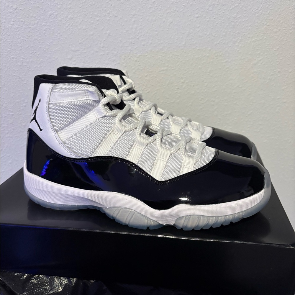 Jordan 11 Retro Concord 2018